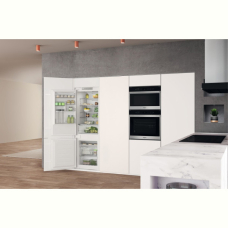 Холодильник Whirlpool WHC18 T311