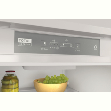 Холодильник Whirlpool WHC18 T311