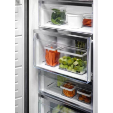 Морозильна камера Electrolux LUS7ME28X