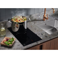 Електрична варильна поверхня Electrolux LHR3233CK